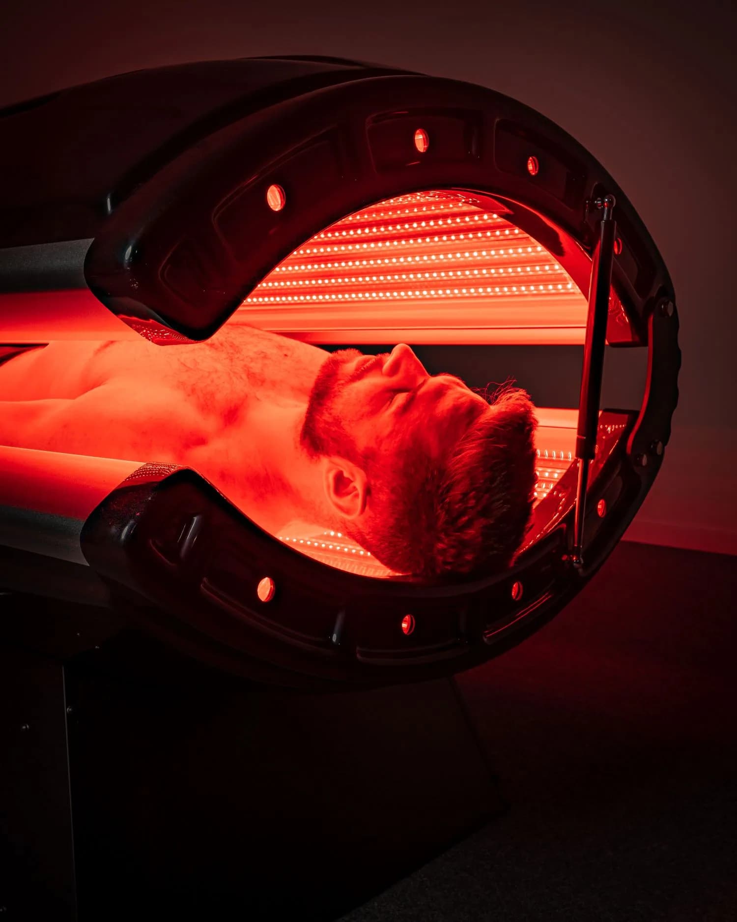 Red light bed detail