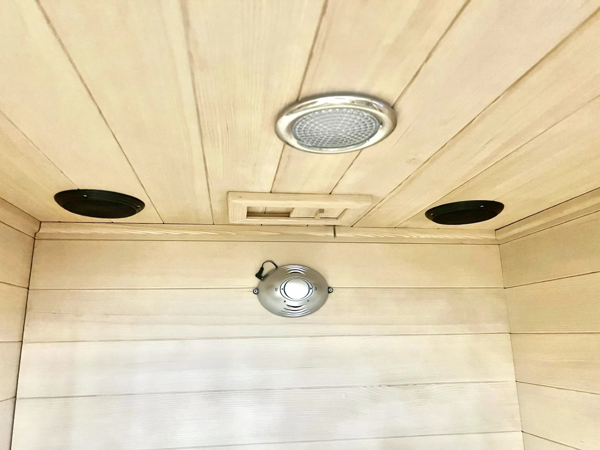 Display Model Zua Vibration Sauna™, view 4
