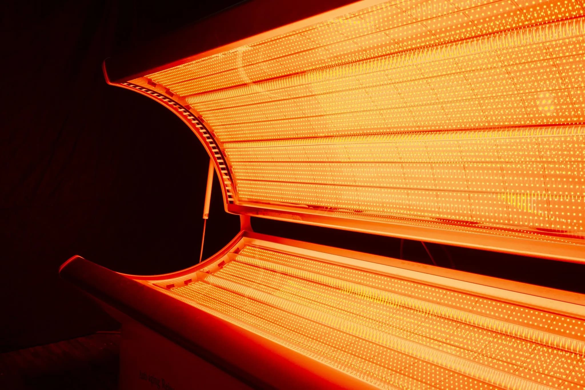 Z4N Plus with LED array on, side